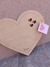Tabla posa fuentes de madera forma corazon en internet