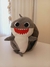 MOCHILA BABY SHARK PELUCHE TIBURON GRIS - comprar online