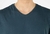 Camiseta premium algodão egípcio gola v na internet