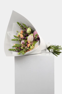 Buquê M - Flores Sortidas - comprar online