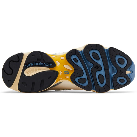 Imagem do Tênis New Balance 1000 'Sea Salt Heron Blue'