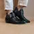Bota em verniz sem salto com fivela - comprar online