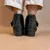 Bota em verniz sem salto com fivela - VELVI - A marca da Vintage