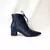 Bota amarrada com bico fino - comprar online
