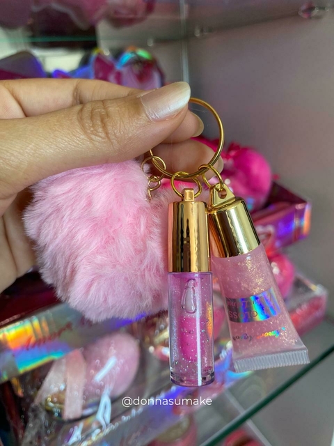 Gloss com Chaveiro de Coração