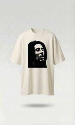 OVERSIZED BOB MARLEY na internet