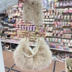 Cartera peluche beige he-199 - comprar online