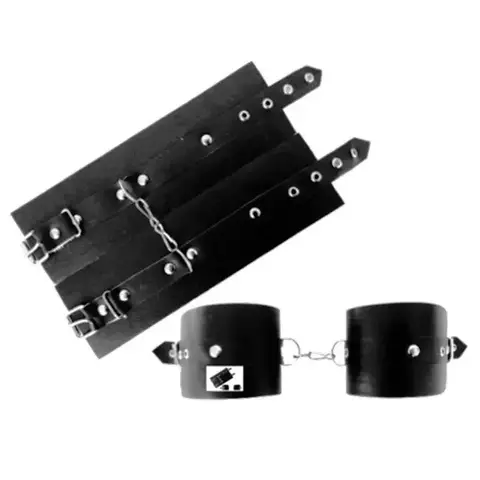 Algema Bracelete em Couro Sintético com Corrente