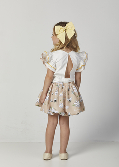 CONJ FEMININO INFANTIL CROPPED E SAIA na internet