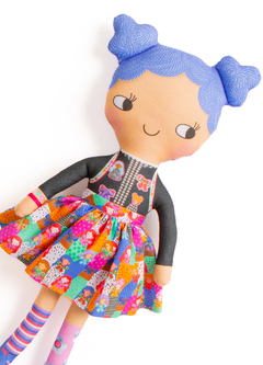 ALMOFADA AMIGAS FASHIONISTAS PRETO E AZUL U - comprar online