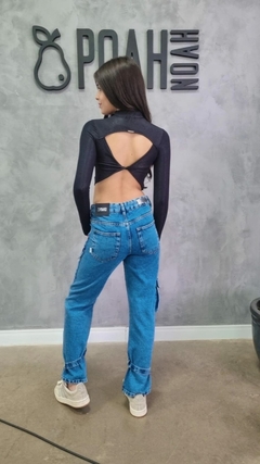 BLUSA CROPPED COSTAS TORCIDA GLOW - comprar online