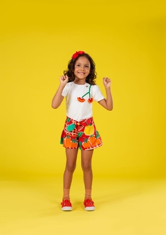 CONJUNTO BLUSA COM BORDADO E SHORTINHO