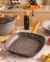 Bífera Hudson Granito Stone Aluminio Forjado 26cm Inducción Color Gris en internet