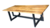Mesa de madera maciza de peteribi con patas de hierro negro. Medidas 2,60 x 1,20 m. Diseño artesanal, moderno y robusto.