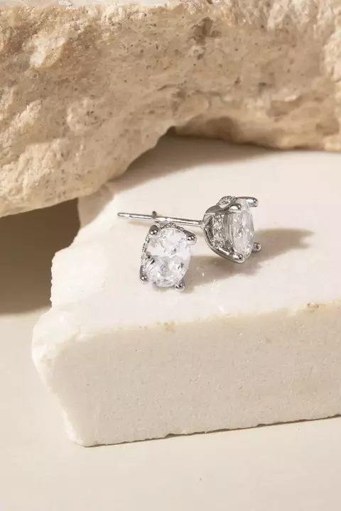 BRINCO PRATA 925 ZIRCONIA BRANCA OVAL CRAVEJADO