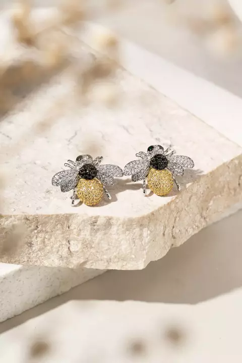 Brinco Abelha com Cristal Esmeralda, Zircônias Negras e Champagne - Prata 925