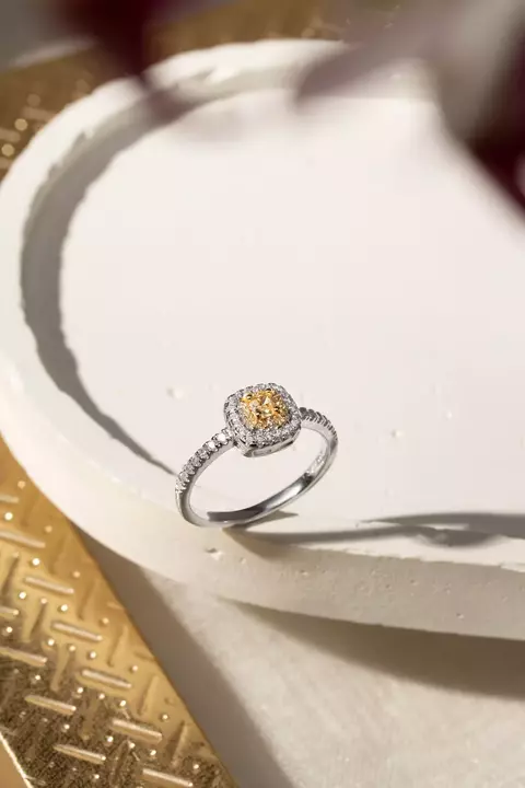 ANEL ZIRCONIA FANCY YELLOW ZIRCONIA CÚBICA BRANCA QUADRADINHO PRATA 925