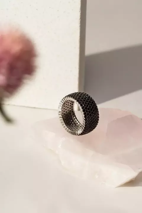 ANEL ZIRCONIA NEGRA ALIANÇA 7 LINHAS INTEIRA CRAVEJADA