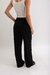Calça de Linho Preta Casual - Corte Reto e Bolsos