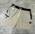 Short Nike detalhe vivo traseiro