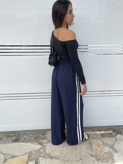 Calça com listras - comprar online