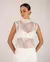 BLUSA SEM MANGAS GOLA ALTA - comprar online