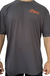 Remera gris de Dragon Ball con el logo de Kakaroto en el pecho.
