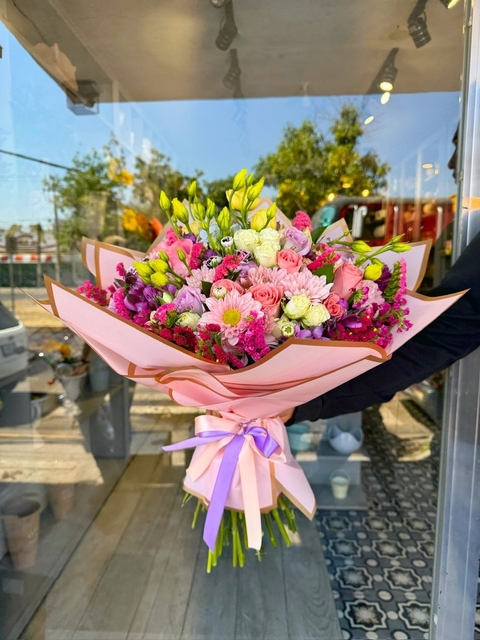 RAMO MIXTO MARGARITAS Y ROSAS