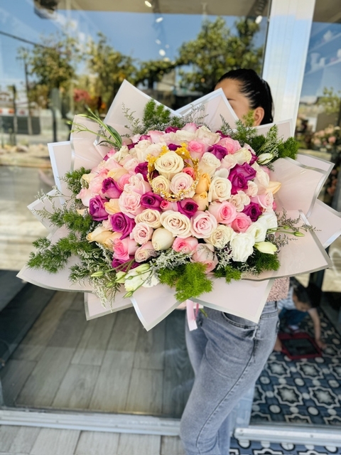 RAMO BUCHO ROSAS CALIDAS 95 ROSAS