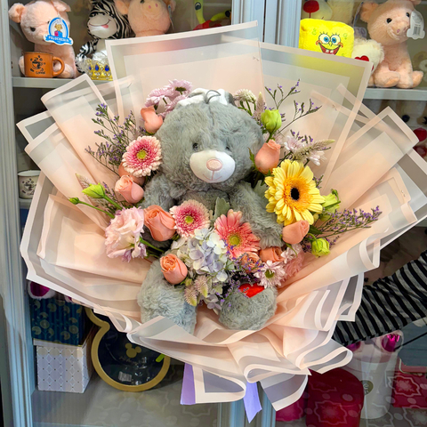 ramo floral con peluche
