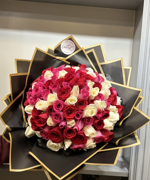 Mega ramo rosas fiushas