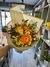 Ramo floral naranja amarillo