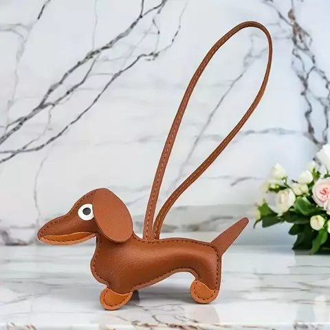 Llavero Salchicha Camel