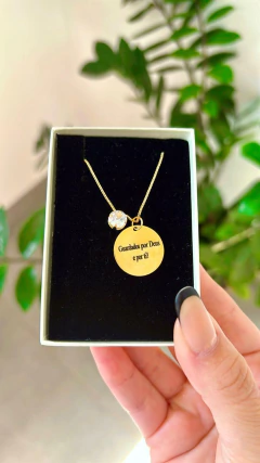 Colar fotogravação + Frase Dourado medalha 20mm - (cópia) na internet