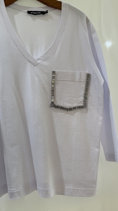 Remeras c/ bolsillo strass - comprar online
