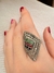 Anillo Rombo con Raíz