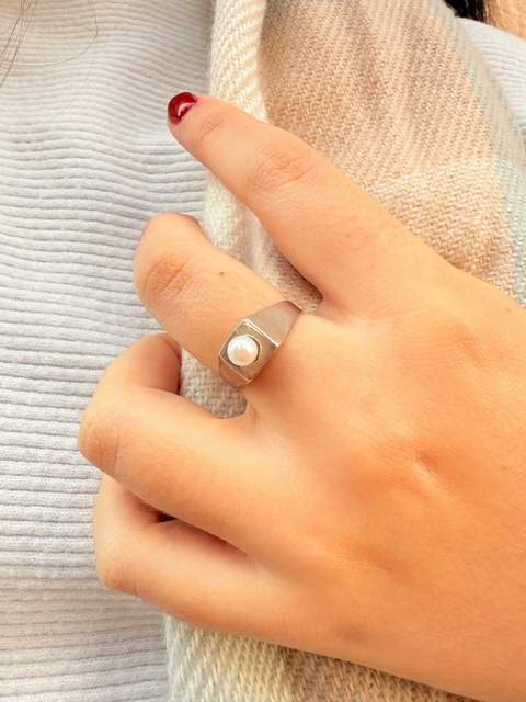 Anillo punto perla