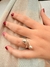 Anillo bola cruzado