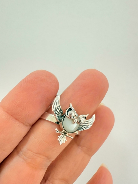Anillo búho con nácar