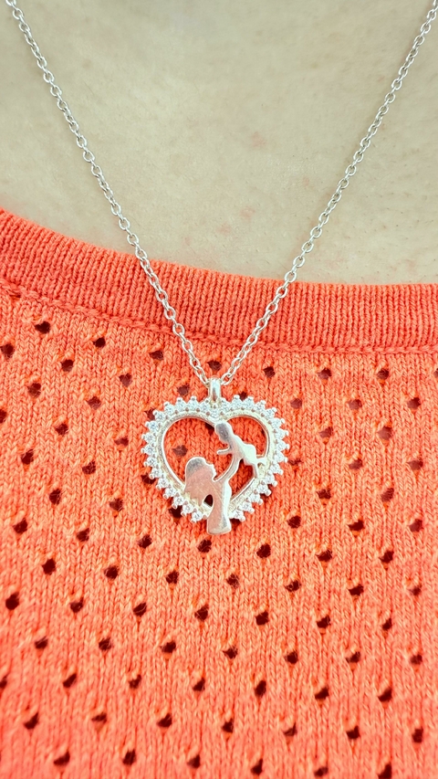 Cadena corazón de madre