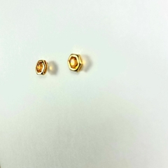 Brinco folheado 18k fixo sextavado zirconia 6mm - comprar online