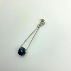 Brinco aço inox base gota bola cristal pendurada no fio em triângulo