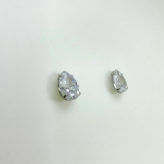Brinco aço inox gota de zirconia 10x14 - Sanferlam