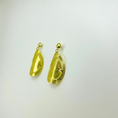 Brinco folheado 18k base e mandala gota - comprar online