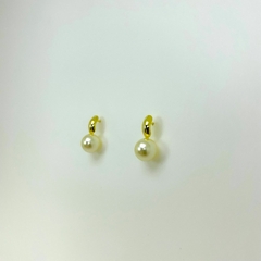 Brinco folheado 18k fixo base e pérola 10mm - comprar online