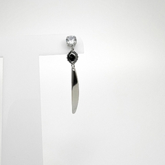 Brinco Aço Inox Base Zirconia Com Cristal E Prancha Pendurados - Sanferlam