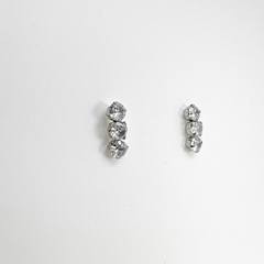 Brinco Aço Inox Zirconia 6mm Triplo na internet
