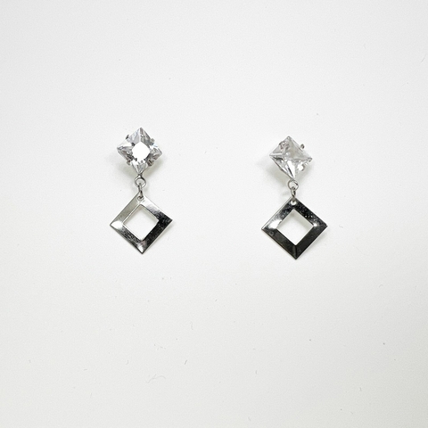 Brinco Aço Inox Base Zirconia Carre Pendurado Quadrado