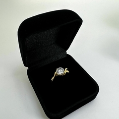 Anel F18k Zirconia Duas Cravas Curvas - Sanferlam