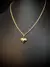 Colar e pulseira feminino com pingente coração branco banhado a ouro na internet